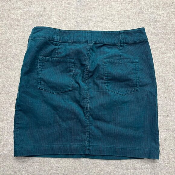 S. Oliver Green Corduroy Mini Skirt Size 38" Waist 17" Length - Picture 3 of 6